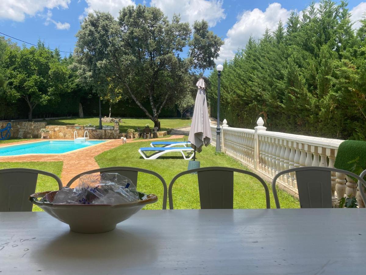 Вилла El Magnolio Santa Cruz de Pinares Экстерьер фото
